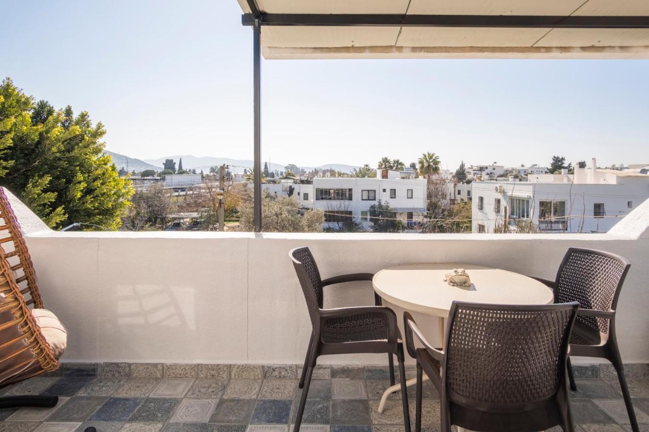Central, Cozy, 15 Min Walk To The Beach, Fast Wi-Fi, Free Parking, 4Ppl Bodrum 외부 사진