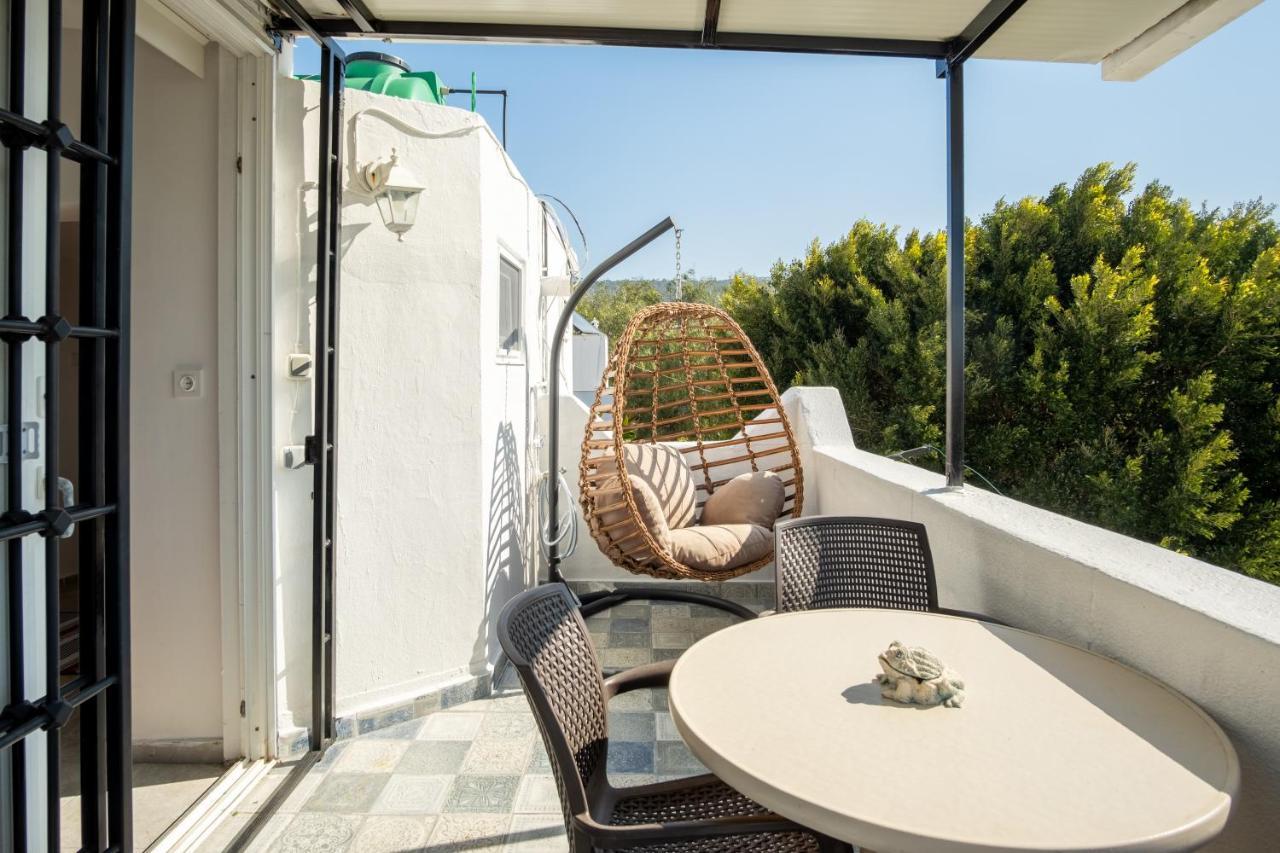 Central, Cozy, 15 Min Walk To The Beach, Fast Wi-Fi, Free Parking, 4Ppl Bodrum 외부 사진